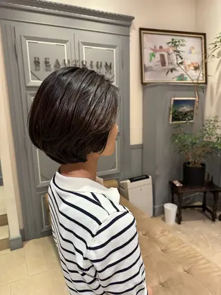 ショート BEAUTRIUM梅田所属・渡邉 真生のヘアスタイル