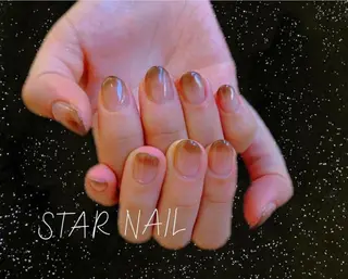 ネイル STAR NAIL所属・STAR NAILのネイルデザイン