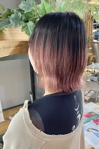 ミディアム カラー 菊地 紗矢のヘアスタイル