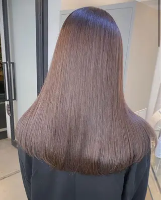 カラー 菊地 万佐久のヘアスタイル