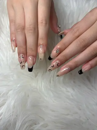 ネイル SHION のネイルデザイン