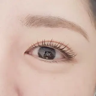 マツエク・マツパ Private salon〜Lilie〜所属・プライベートサロン yurikoの眉毛・アイブロウイメージ