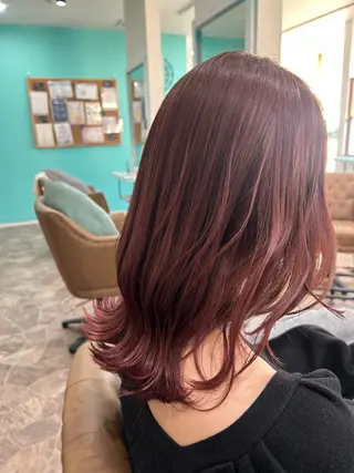 ミディアム カラー きらく あやののヘアスタイル