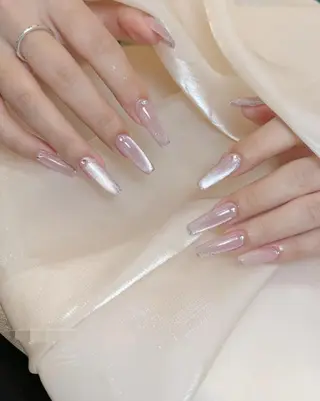 ネイル RAFFINE haru🦋🩵のネイルデザイン