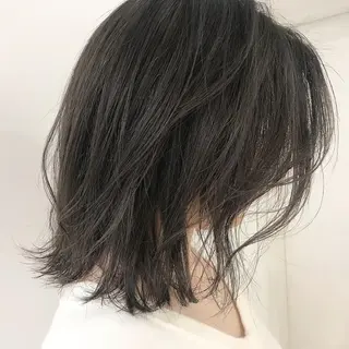 ミディアム カラー ヘアアレンジ 福壽 優奈のヘアスタイル