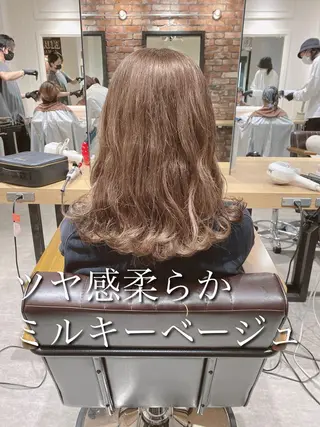 セミロング カラー 艶髪カラー 渡辺岳也のヘアスタイル