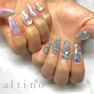 ネイル nail atelier  new moon所属・森 貴子のネイルデザイン