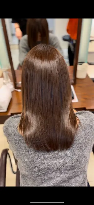 ロング 似合わせカット・透明 感カラー👑縮毛矯正のヘアスタイル
