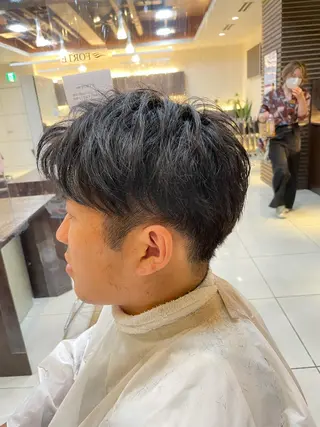 ショート 静岡/草薙パーマ メンズバレイヤージュのヘアスタイル