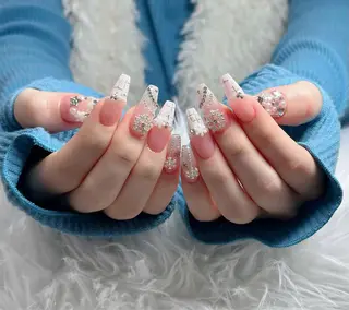 ネイル H.baby Nail Salonのネイルデザイン