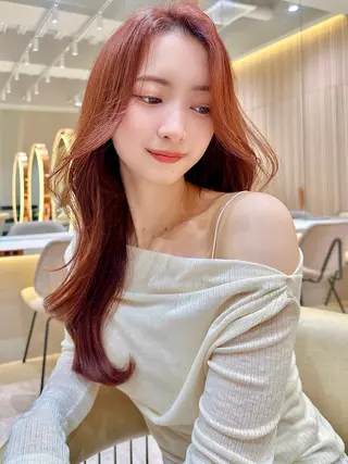セミロング カラー レイヤー✨縮毛矯正 川村利幸のヘアスタイル