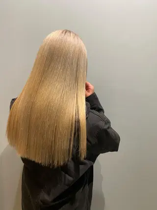 ロング カラー 美髪ストレート 川本雄己のヘアスタイル