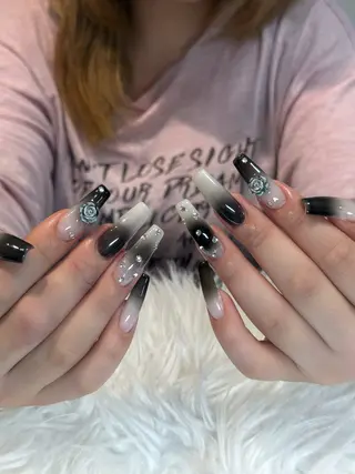 ネイル Julli NailStudioのネイルデザイン
