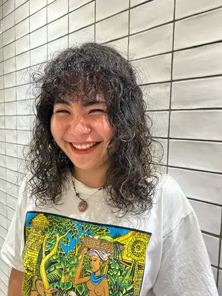 ミディアム カラー パーマ ayano🍒パーマ 暖色カラーのヘアスタイル