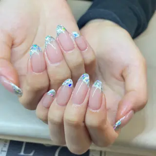 ネイル AngelChris ビューティーサロンのネイルデザイン