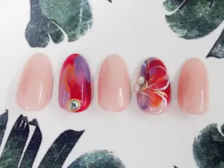 ネイル ティーエヌ 金山駅東口店のネイルデザイン