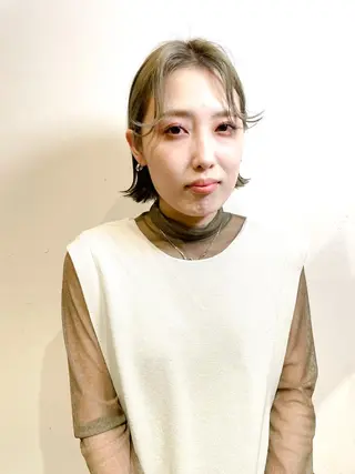 ミディアム ショートボブ /綾華のヘアスタイル