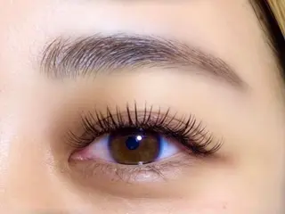 マツエク・マツパ eye lash🌼 FLEVEのマツエク・マツパデザイン
