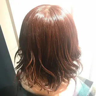 ミディアム カラー ボブ/透明感カラー 岸本涼奈のヘアスタイル