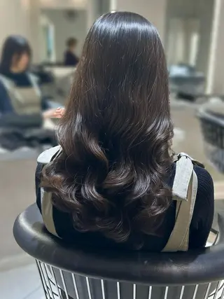 セミロング コテ巻き風パーマ💛 池袋のヘアスタイル