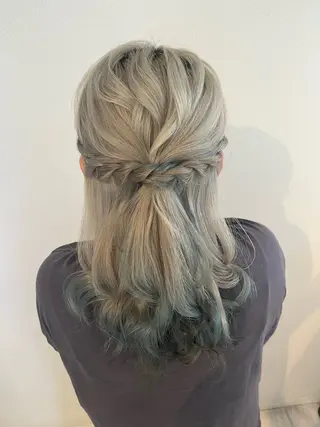 ミディアム 大城 美月のヘアスタイル