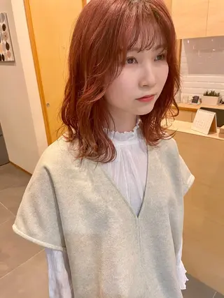 ミディアム LORO.hairmake&spa所属・山﨑 ひよりのヘアスタイル