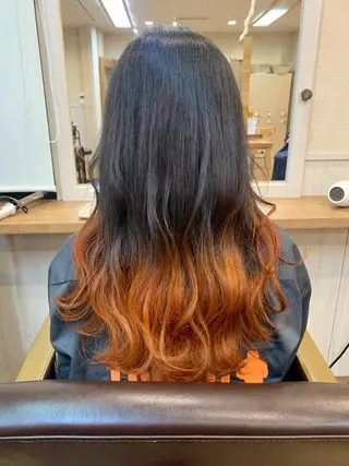 ロング カラー yuri🌼 NUMBER 天王寺のヘアスタイル