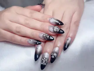 ネイル ルラワンネイル エンのネイルデザイン