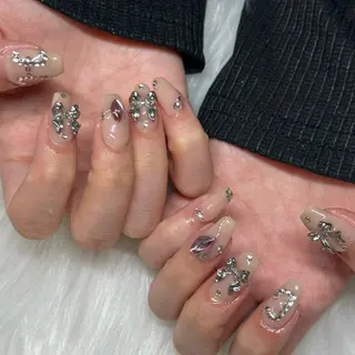 ネイル Nailist Amiのネイルデザイン