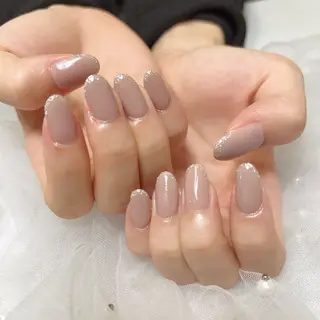 ネイル EmaNail天満橋店所属・EmaNail Risaのネイルデザイン