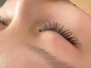 ショート カラー パーマ ヘアアレンジ メンズ キッズ ネイル マツエク・マツパ アイブロウ LeCoeur古正寺 井伊彩圭のマツエク・マツパデザイン