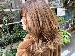 セミロング カラー LEB所属・下河 宗太のヘアスタイル