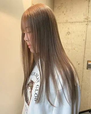 ロング カラー ベージュカラー🐏 🤎塚原優芽のヘアスタイル