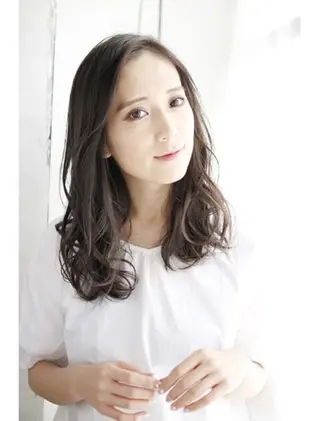 カラー 徳浜 睦希のヘアスタイル