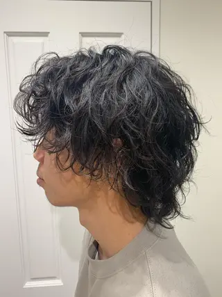 ミディアム 渋谷ハイトーン/ デザインカラー阿部のヘアスタイル