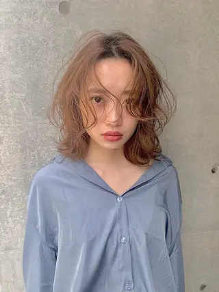 ミディアム Lond fleur 大宮  ロンドフルール所属・石畑結華 Lond店長のヘアスタイル