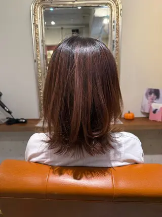 ミディアム 有田 虹美　艶カラー✨のヘアスタイル