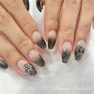 ネイル Bianca👼🏻 OIKAWAのネイルデザイン