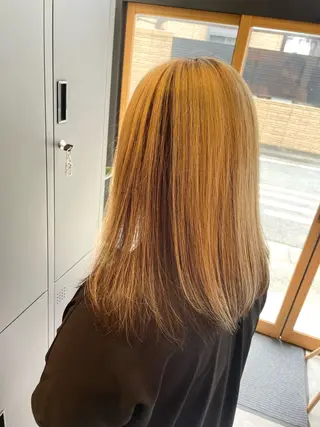 ミディアム カラー Gift.hair&spa所属・森崎 歩のヘアスタイル