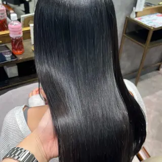 セミロング 勝 瑞貴のヘアスタイル