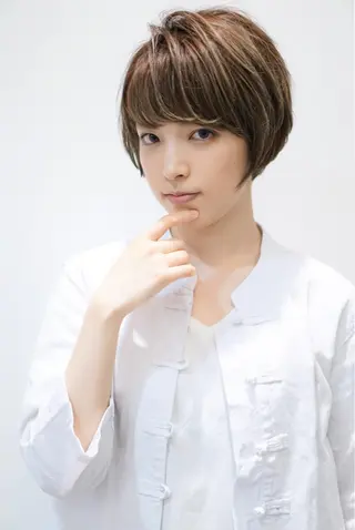 ショート カラー ディレクター ノナカのヘアスタイル