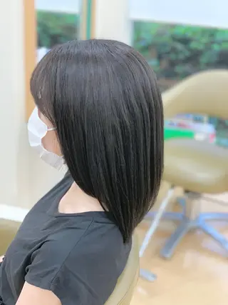 ミディアム カラー 福原 亜祐美のヘアスタイル