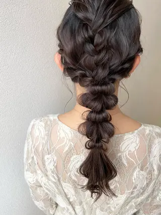 ロング ヘアアレンジ 沢田 瞳のヘアスタイル