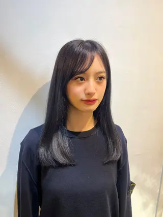 セミロング カラー HOMIE TOKYO所属・sora / 渋谷 / ハイトーンのヘアスタイル