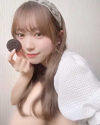 ロング カラー 柴田 すず花のヘアスタイル