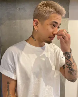 メンズ 室谷 侑奈のヘアスタイル