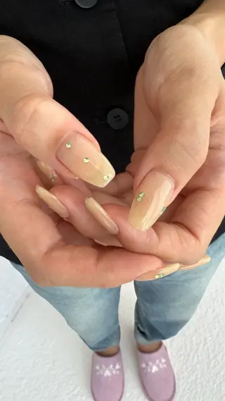 ネイル nail salon　Natural Cure所属・平井 彩香のネイルデザイン
