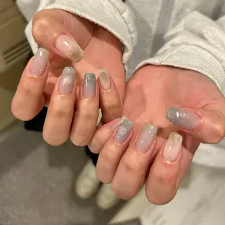 ネイル ⠀ loggy.のネイルデザイン