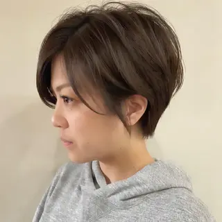 ショート カラー 京都大人女性ショート 徒歩1分/秋山のヘアスタイル