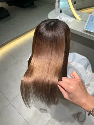 ロング 福岡縮毛矯正✨️ ストレート 向井和輝のヘアスタイル